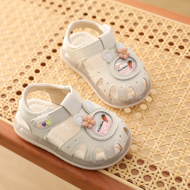 新款包头宝宝凉鞋女童公主学步鞋子夏季婴幼儿0-2岁1软底防滑百搭