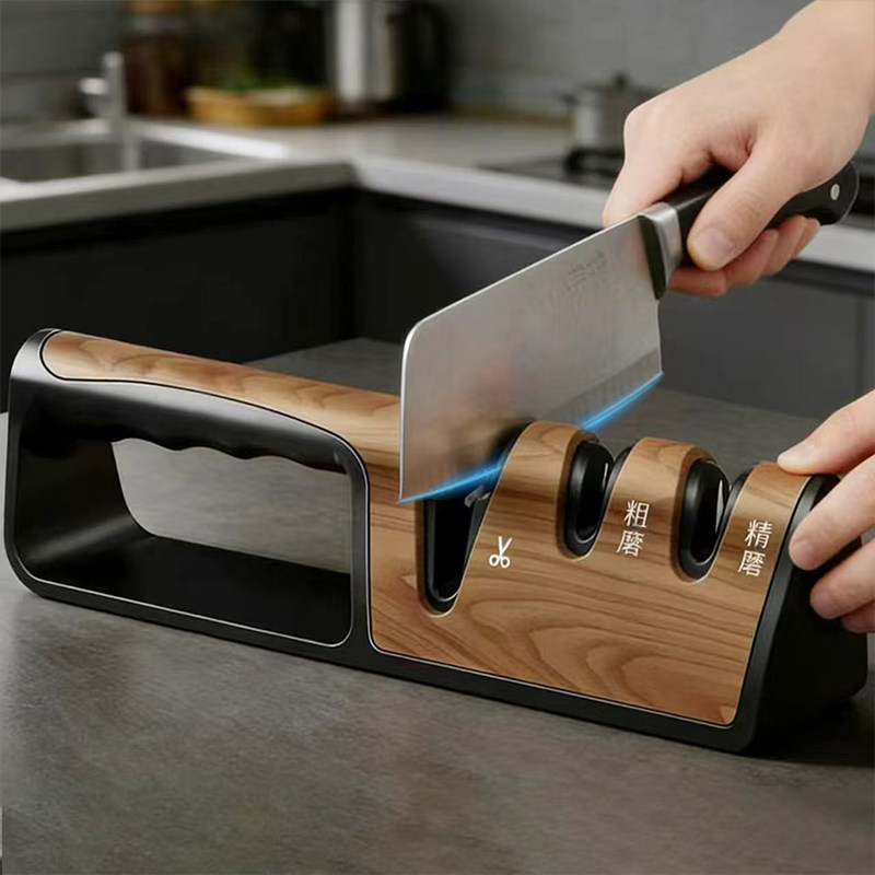 日本磨刀器厨房家用菜刀钨钢开刃专用工具磨剪刀器快速磨刀石神器