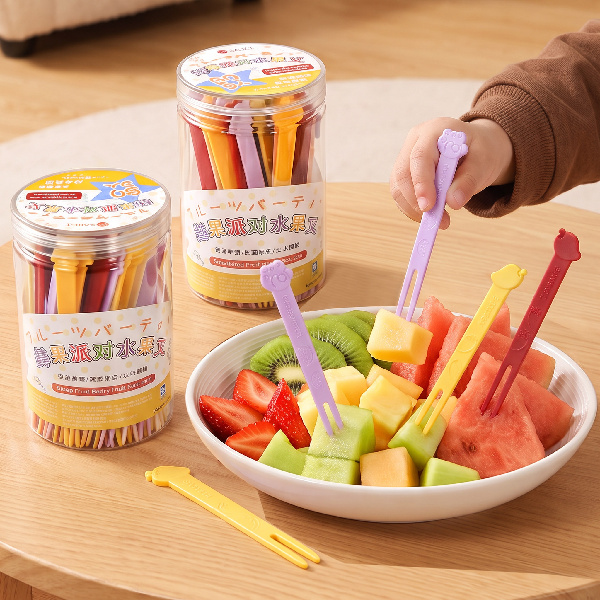 日本一次性水果叉家用食品级小叉子可爱卡通儿童宝宝甜品蛋糕叉子