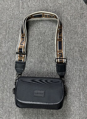 新款潮牌男士休闲帆布单肩包日韩牛津布运动斜挎包个性时尚小方包