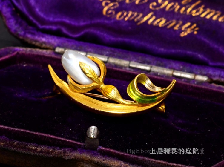 庭院西洋古董首饰&新艺术时期14k金野生巴洛克珍珠珐琅胸针1890s