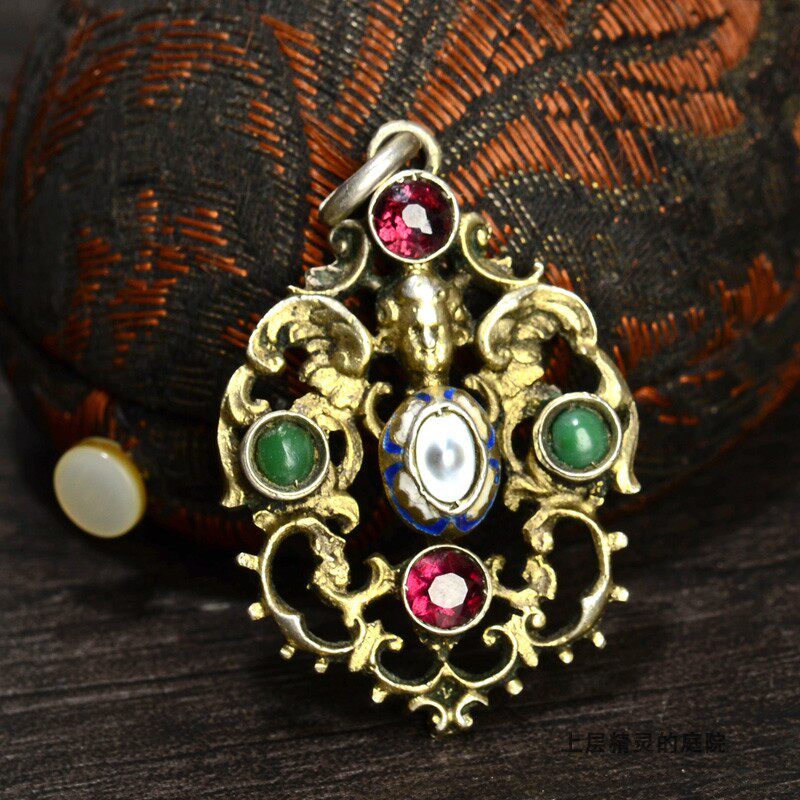 19世纪古董首饰 天然石榴石珍珠珐琅天使浮雕奥斯曼帝国吊坠收藏