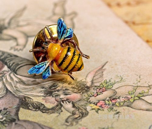 SOLD【上层精灵的庭院】Art Deco古董纯金大黄蜂胸针珐琅金别针
