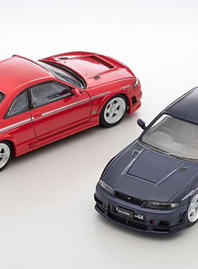 11月 Tomytec 1:64 TLV LV-N305b/c Nissan日产GTRr33 NISMO 400R