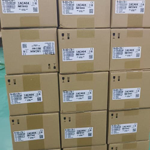 FR-E820-0.75K-1变频器，有（议价)