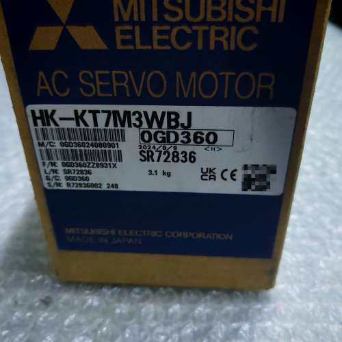 (议价）AC伺服电机HK-KT7M3WBJ2台，