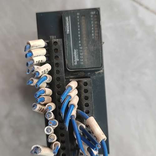 (议价）Modicon TM3DM24R扩展模块，，原