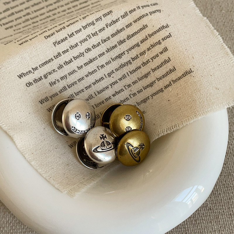 独特设计感星球笑脸双面圆形耳扣