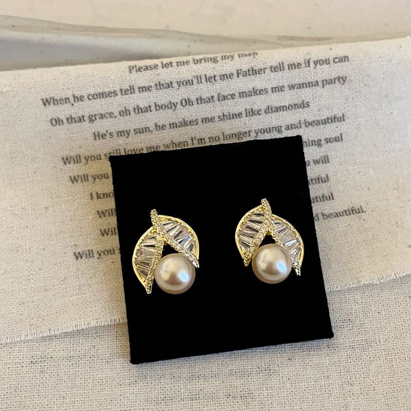 设计感锆石树叶珍珠耳钉女轻奢复古个性小众时尚潮流百搭耳环耳饰