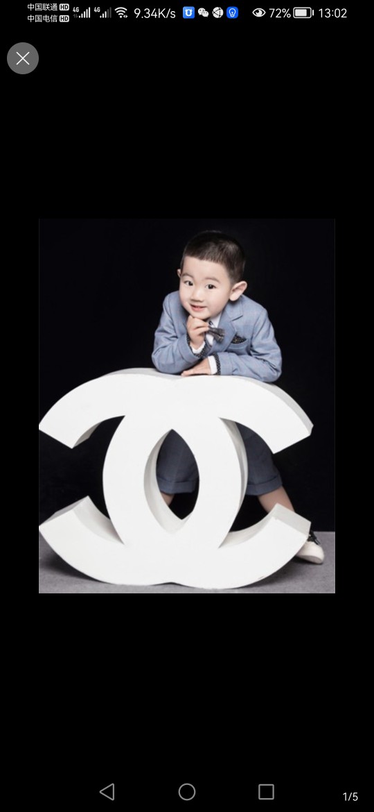 新品儿童白色摄影道具logo凳子拍照区墙场景布置装饰创意写真摆件