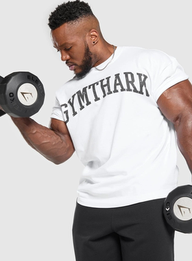 克里斯回归 GYMSHARK  GRAPHIC 学院字母宽松重磅棉感运动短袖t恤