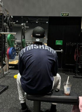 超好穿新品2025 Gymshark power 字母运动宽松弹力打底长袖t恤