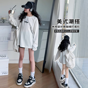 女童纯色长袖T恤2025秋冬加绒新款圆领长款打底衫宽松休闲上衣