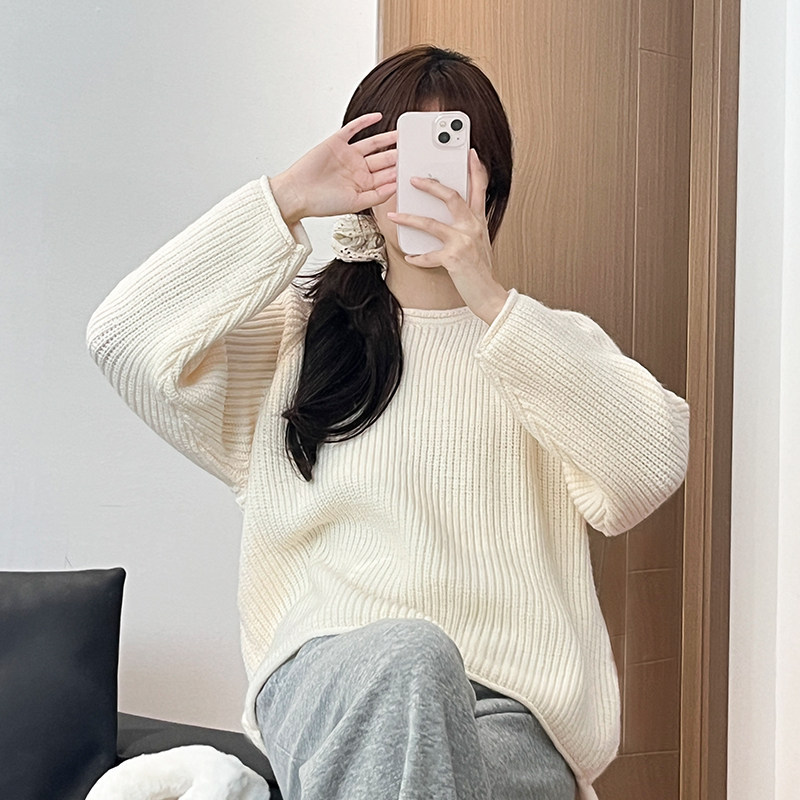 白色毛衣女秋冬季2026新款外穿韩版宽松软糯慵懒风小个子针织上衣