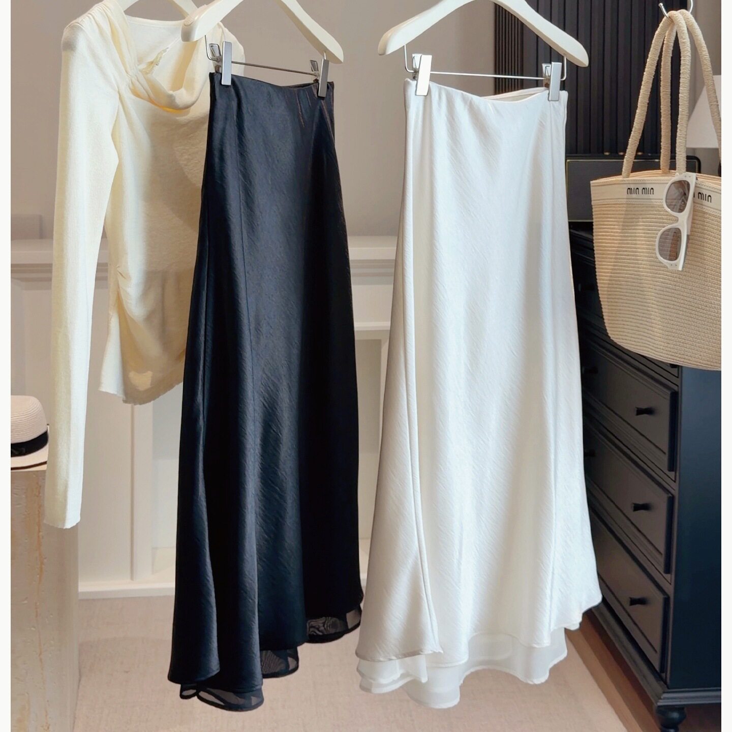 高级感气质网纱拼接醋酸缎面鱼尾裙女春夏新款垂感高腰A字半身裙