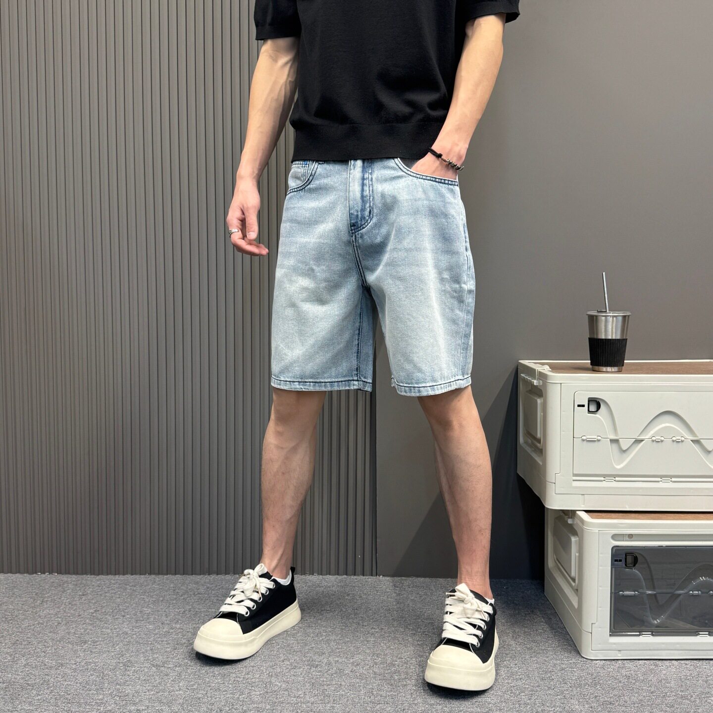 轻奢潮牌帅气浅色牛仔短裤男士2026夏季薄款宽松直筒男款百搭中裤