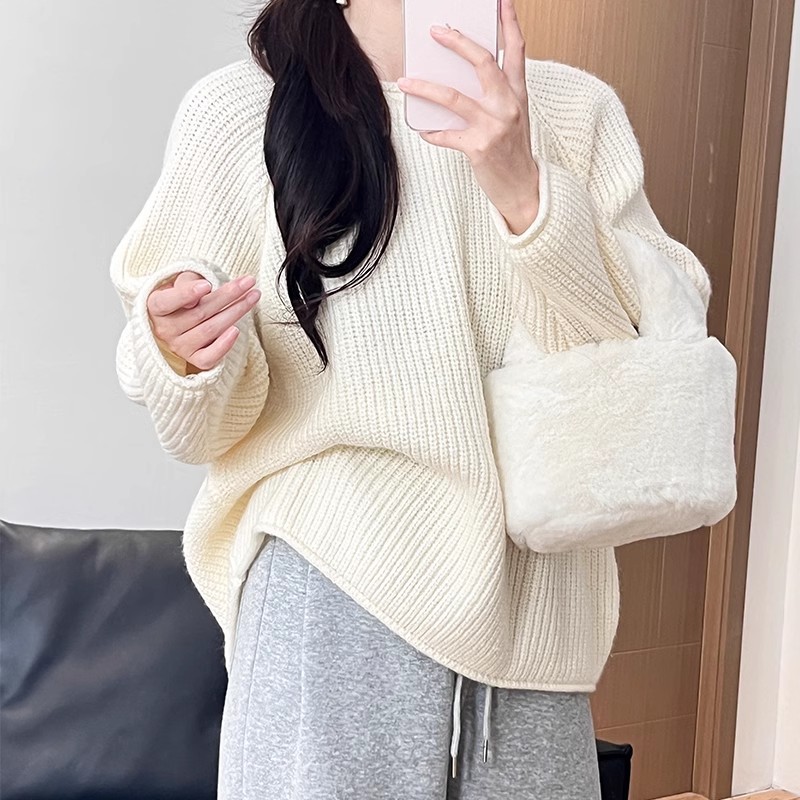白色毛衣女秋冬季穿搭2026新款外穿宽松软糯慵懒风高级感针织上衣
