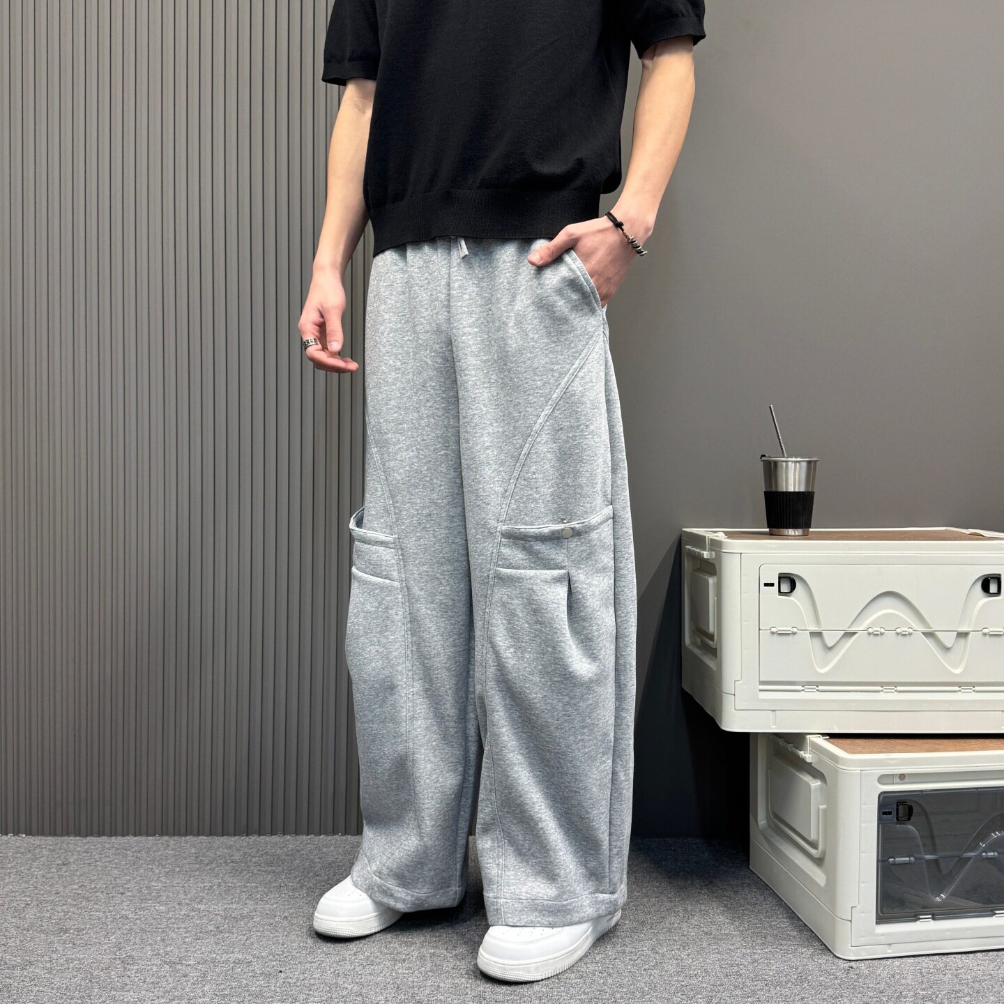 大口袋解构设计运动卫裤美式街头简约直筒宽松慵懒感日常休闲裤男