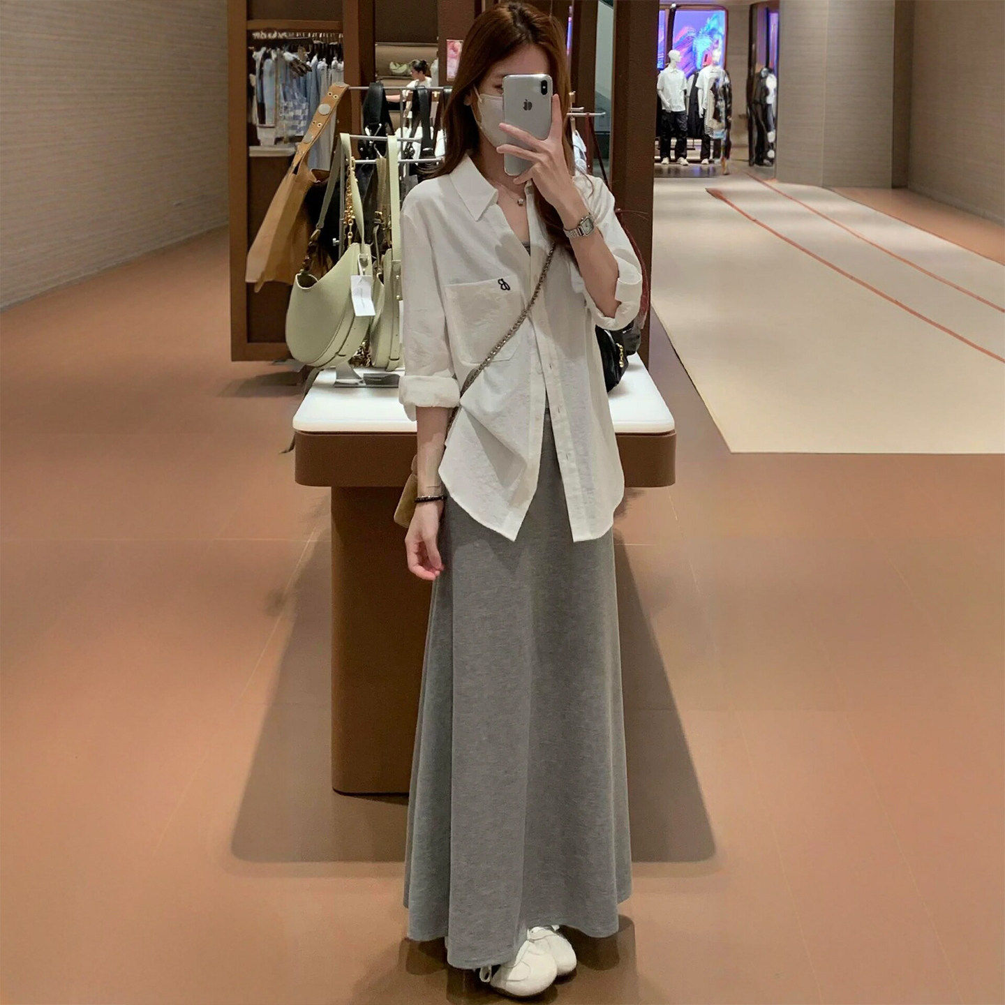 半身裙女秋季2026新款灰色超美高腰a字大摆伞裙小个子包臀长裙子