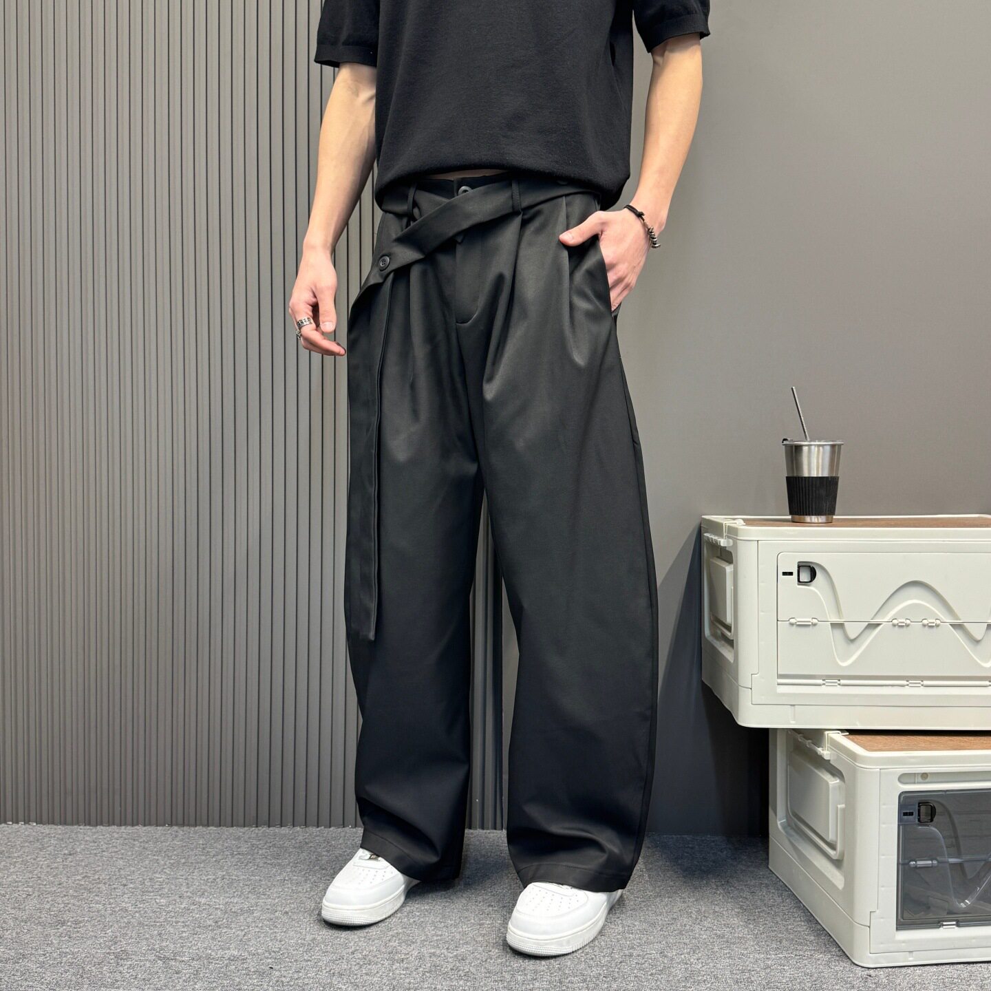 简约痞帅高街长裤美式复古垂坠感黑色弯刀西装裤男女宽松阔腿裤子