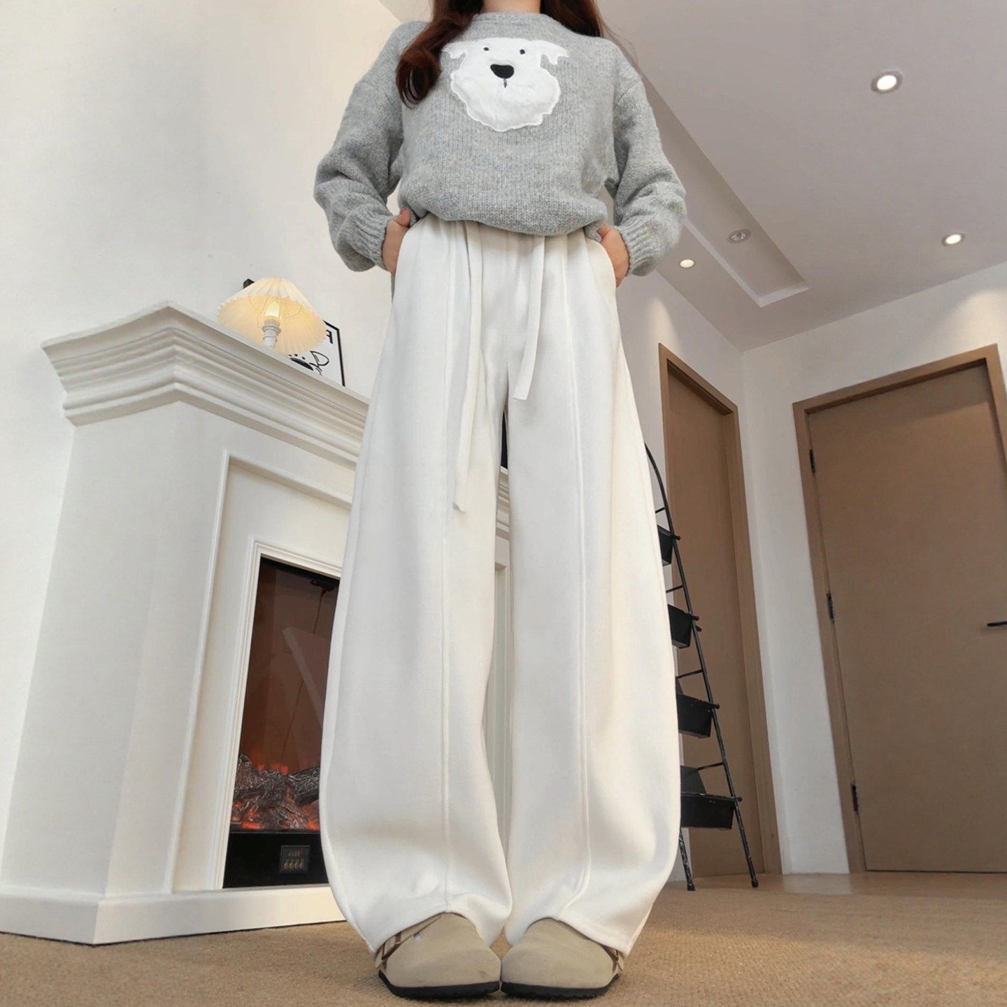 白色弯刀阔腿裤女秋冬季加绒高腰宽松休闲慵懒风小个子灯芯绒裤子