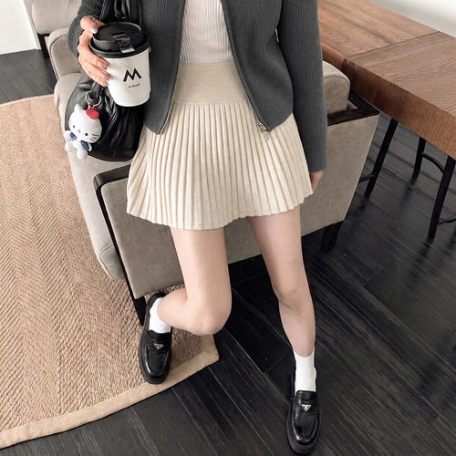 白色羊毛呢百褶短裙女秋季新款小个子高腰蓬蓬a字半裙miu系jk裙子