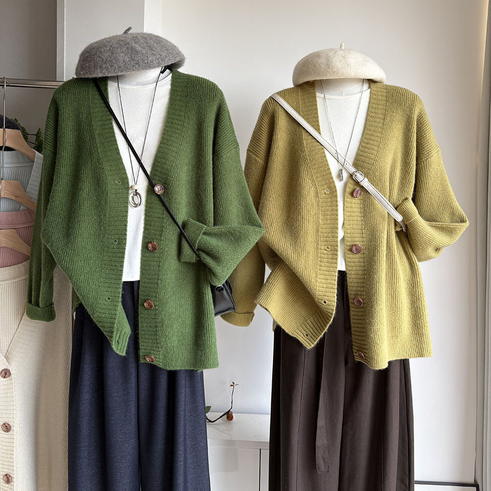 [比正]2026冬季新品韩版V领针织开衫女多色慵懒宽松毛衣外套7486
