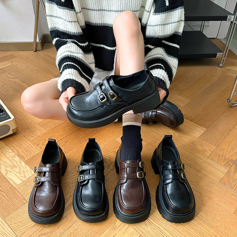 厚底百搭乐福鞋女2026年新款一脚蹬软底单鞋英伦风黑色爆款小皮鞋