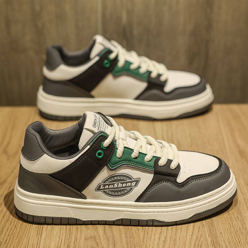 男鞋2026春季新款潮流男款百搭高端轻便软底运动休闲小白平板鞋子