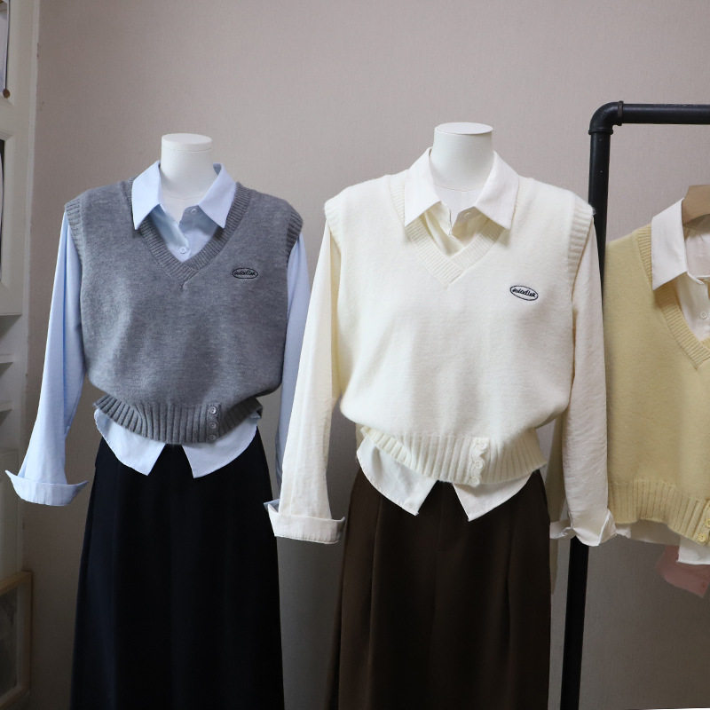 [比正]2025秋冬新款韩版时尚两件套衬衫+字母刺绣针织马甲女5696