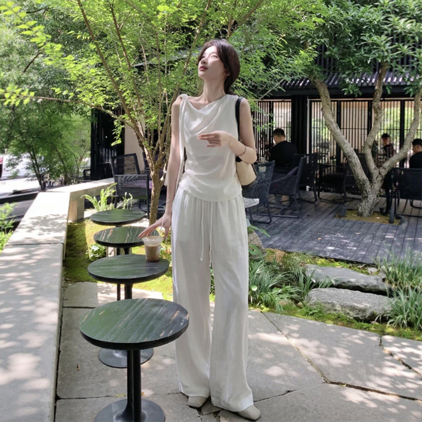 白色亚麻阔腿裤女款2026新款小个子夏日轻薄防晒棉麻休闲直筒裤子