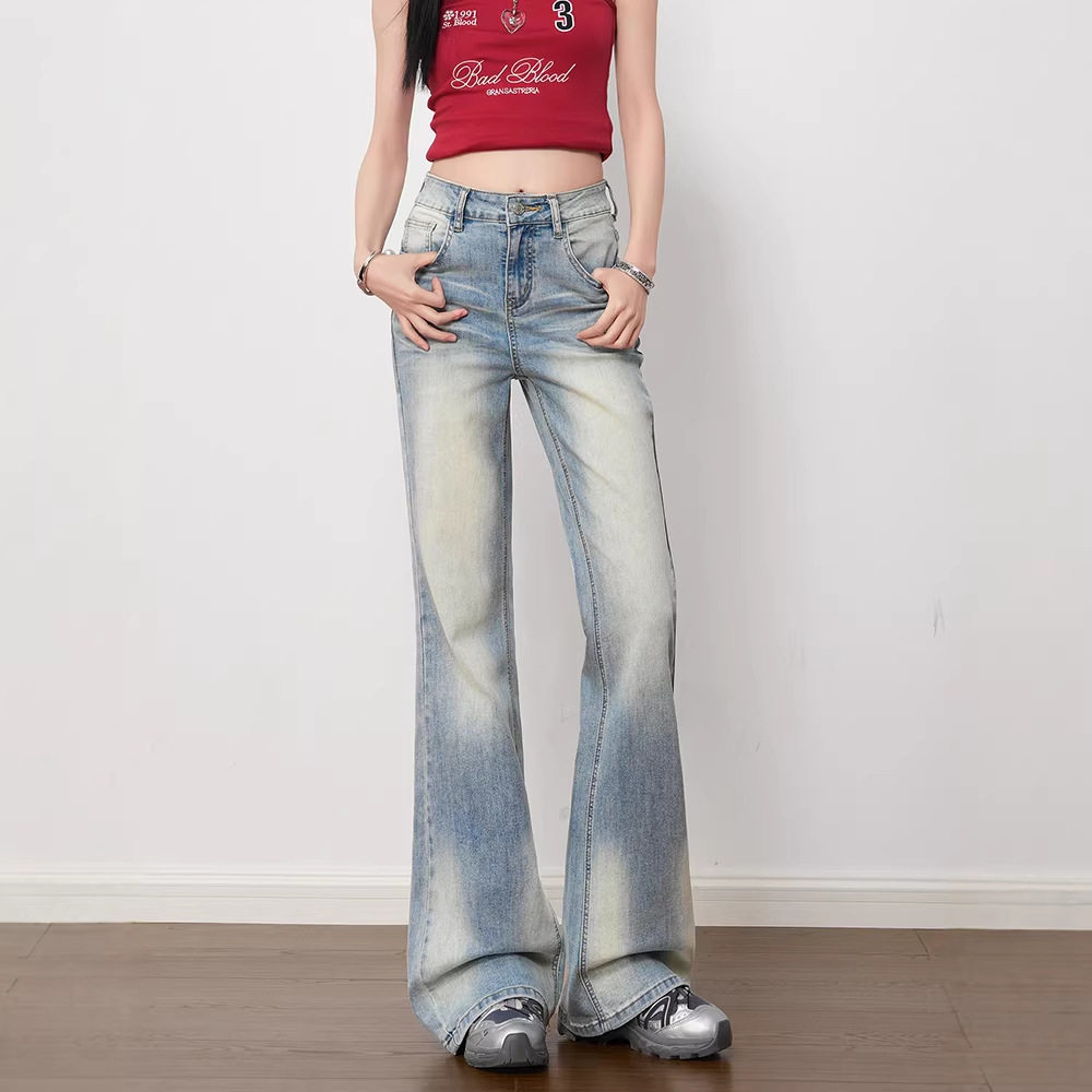 浅蓝色高腰微喇牛仔裤女2026新款复古水洗宽松显瘦不贴腿喇叭裤子