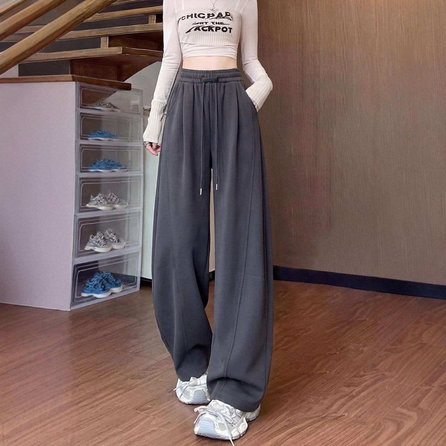 灰色弯刀裤女春秋2026新款小个子宽松慵懒休闲阔腿卫裤香蕉运动裤