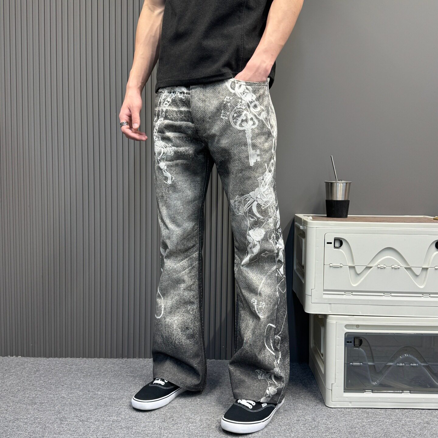 潮牌巴黎风数码印花钥匙扣3D链条打印牛仔裤春季宽松直筒痞帅长裤