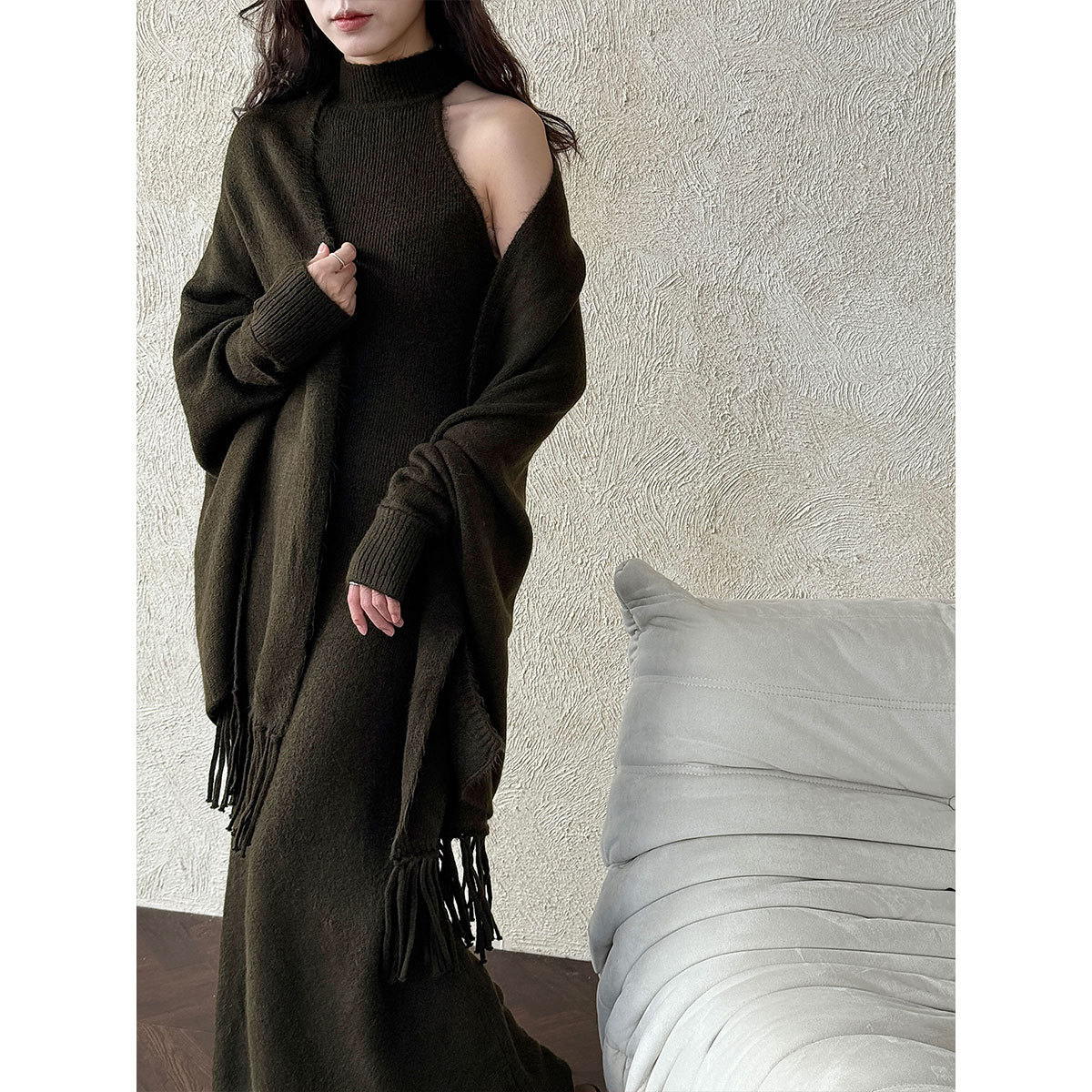 针织衫套装连衣裙+披肩外套女