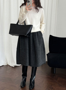 羊毛呢灰色a字半身裙女冬2025新款高腰显瘦百褶加绒加厚花苞裙子