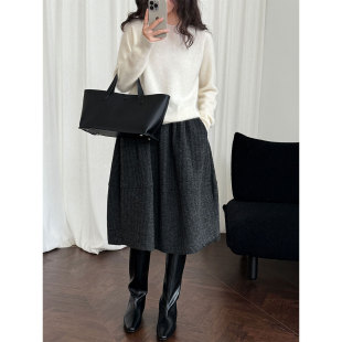 羊毛呢灰色a字半身裙女冬2025新款 高腰显瘦百褶加绒加厚花苞裙子