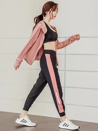 Спортивный костюм для спортзала, модный комплект, быстросохнущая одежда для йоги, коллекция 2023, популярно в интернете, оверсайз, для бега, осенний, большой размер