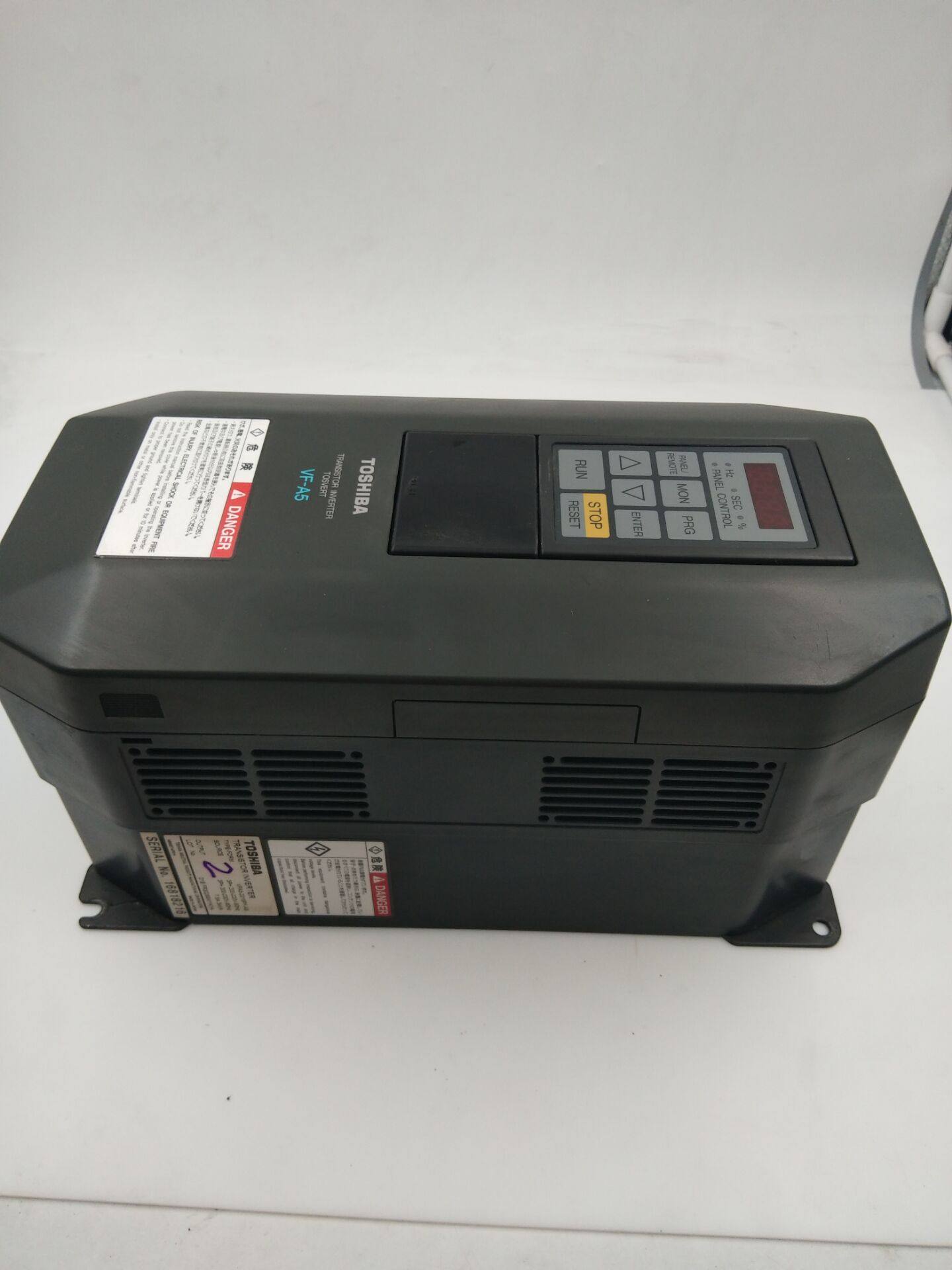 ！原装拆机东芝变频器VF-A5 1.5KW 220V VFA5-2015PY-A9实物图询