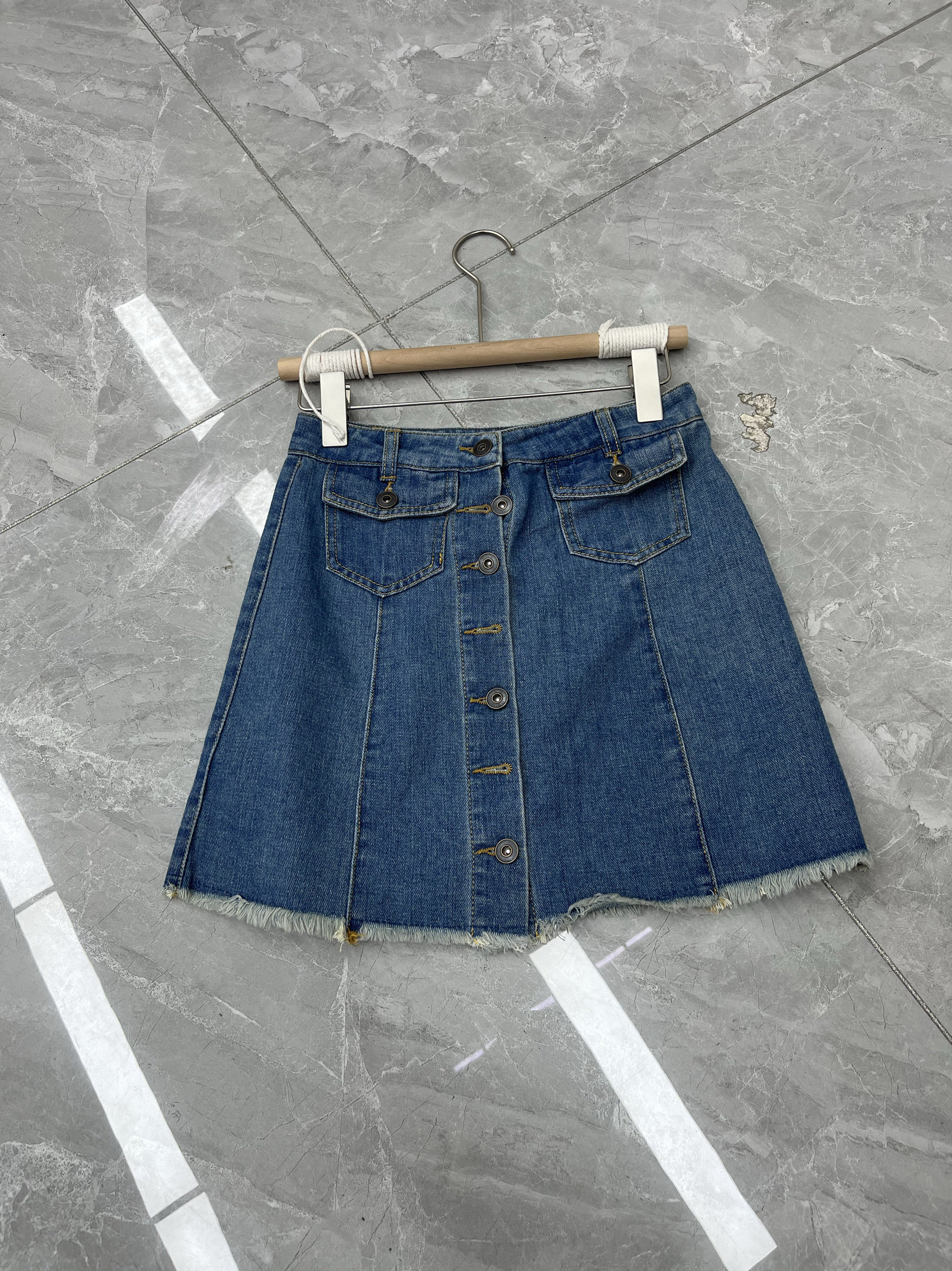 牛仔裙修身新款高腰夏季单排显瘦短裤短裙半身裙裙子