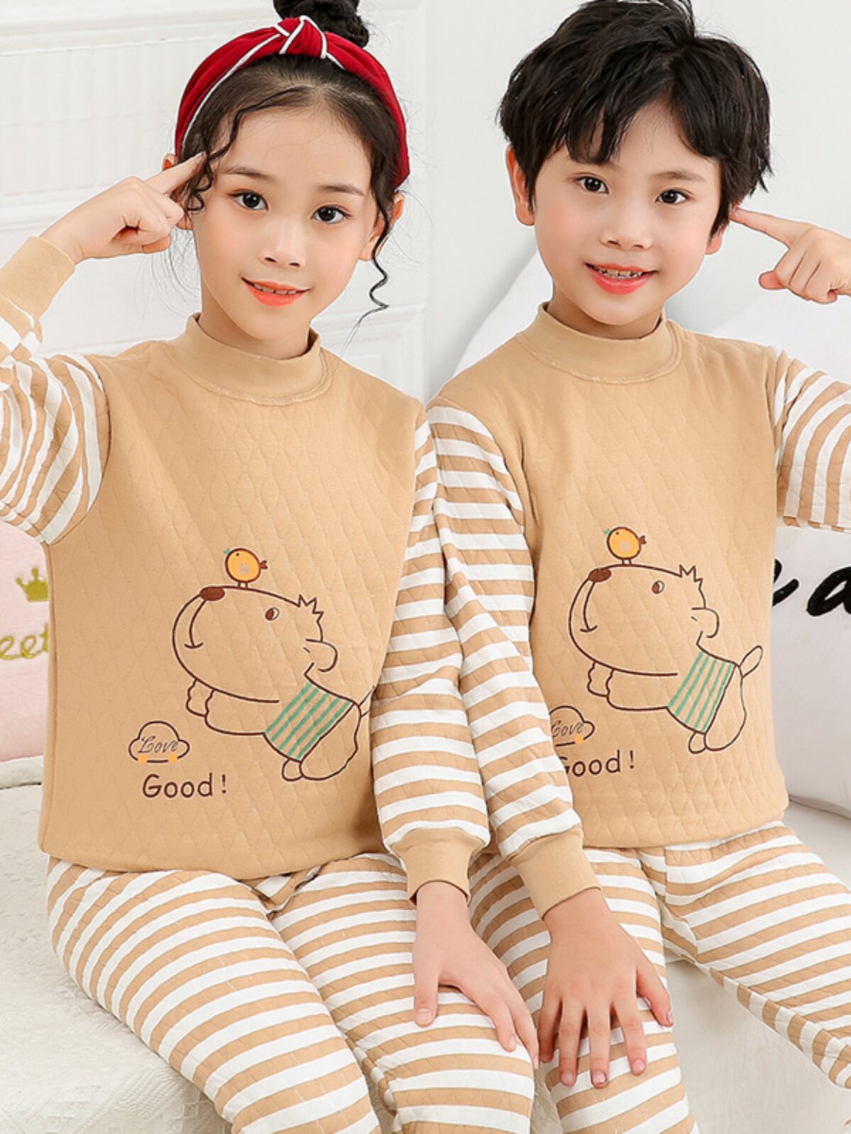 CHILDRENS THERMAL UNDERWEAR SET COTTON BOYS AND GIRLS CLOTHES AUTUMN AND WINTER HOLLOW COTTON CHILDRENS THREE-LAYER PADDED PADDED PAJAMAS