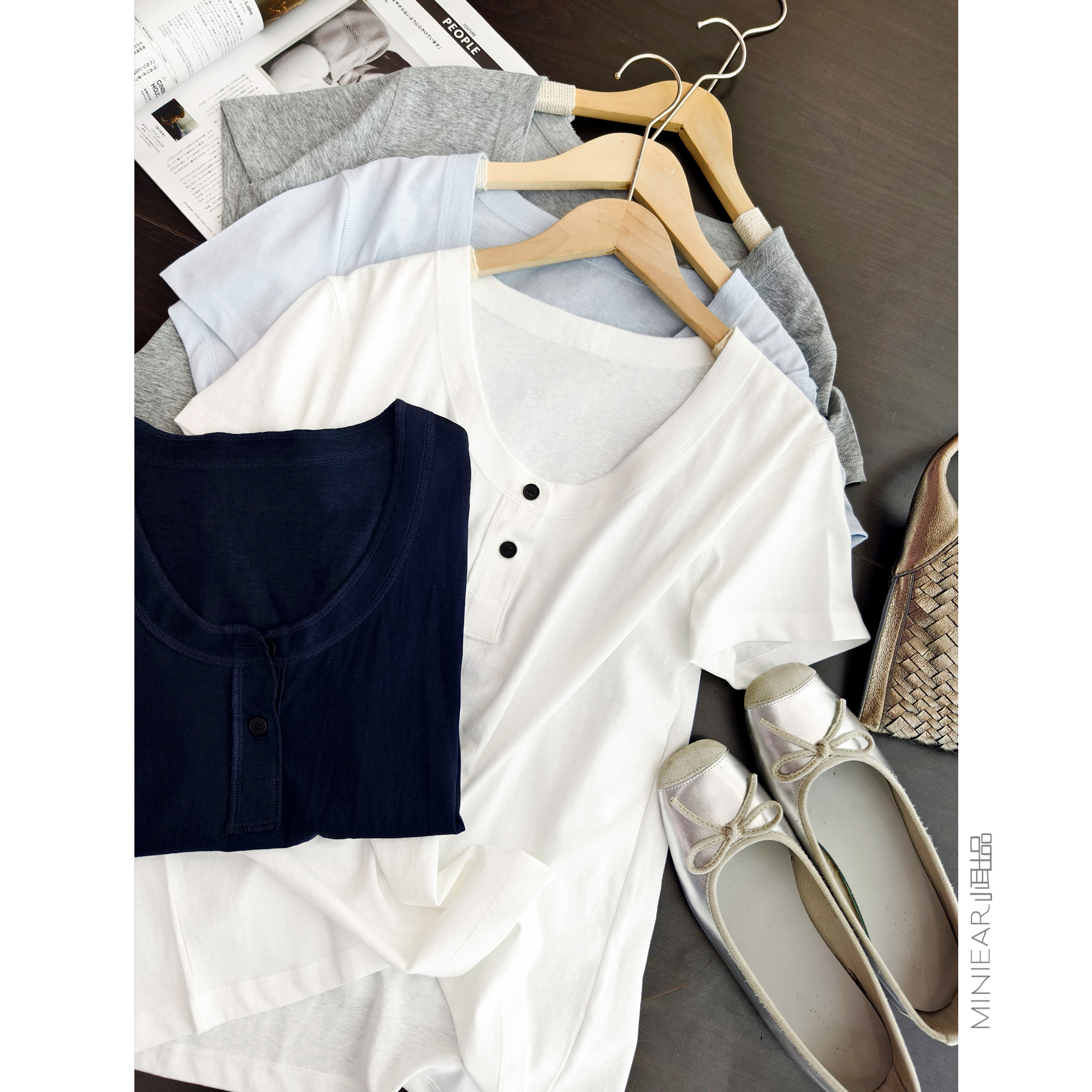 棉宽松弹力三粒扣圆领短袖纯色