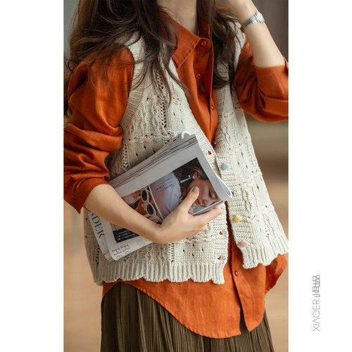 百搭显瘦纯色针织马甲上衣