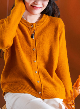 小耳出品 软糯！厚实！K起球！篙密安迪绒/表面拉毛 爱心扣开衫女