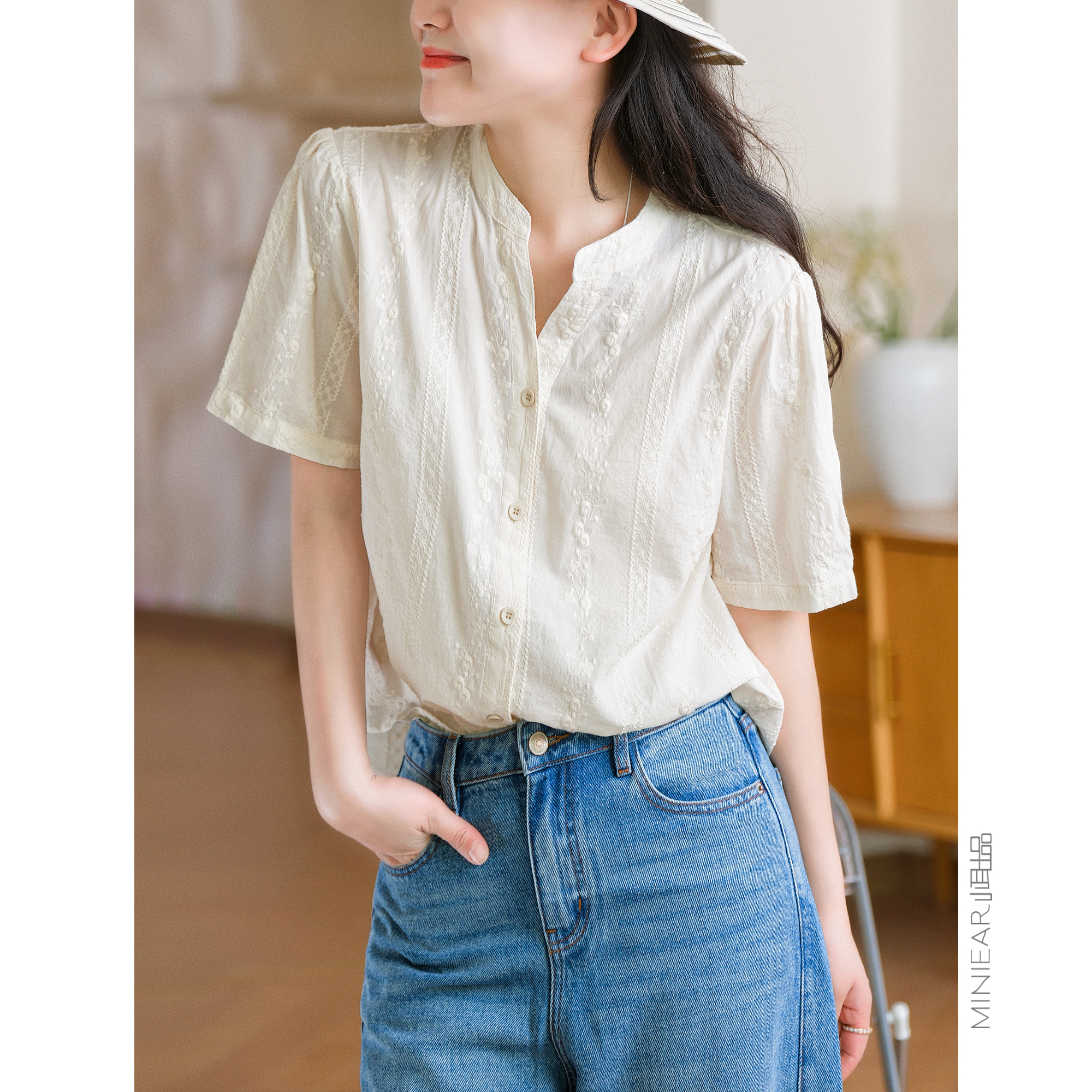 小耳出品【色织全棉/立体刺绣花】透气短袖衬衫减龄小V领上衣女