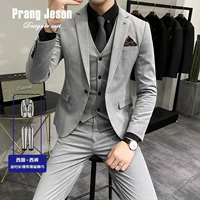 Один пухлый тонкий стиль светло-серый (костюм + брюки, черная рубашка и галстук с галстуком