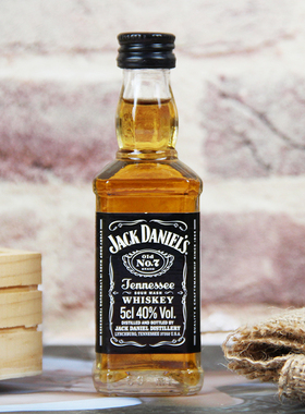 杰克丹尼Jack Daniel`s进口洋酒小瓶威士忌黑标小酒版50ml 玻璃瓶