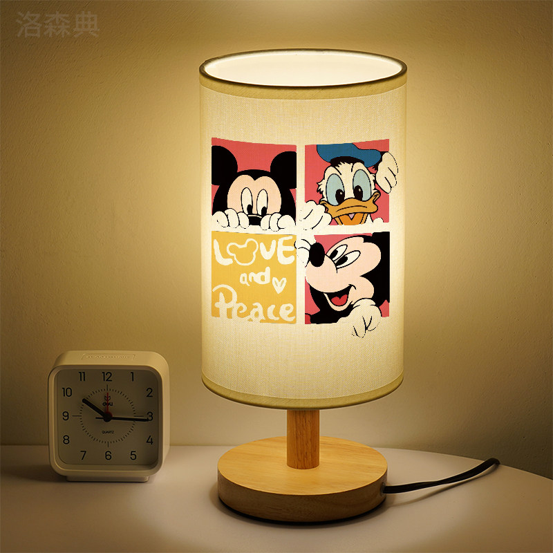 米奇老鼠小台灯简约个性床头灯新款可爱卡通LED灯学生卧室小夜灯
