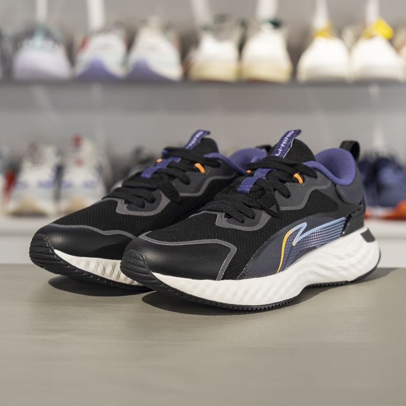 李宁系带女子低帮防泼水休闲鞋