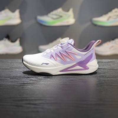 李宁四季通用回弹防泼水童跑步鞋